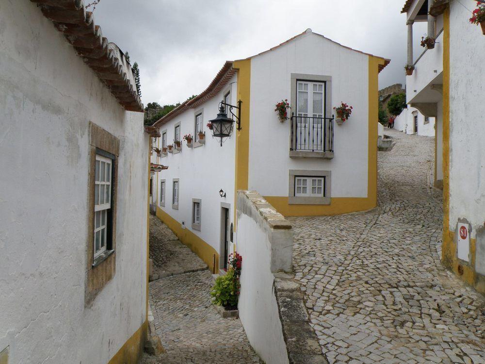 Casa De S. Thiago Do Castelo Hotell Óbidos Exteriör bild