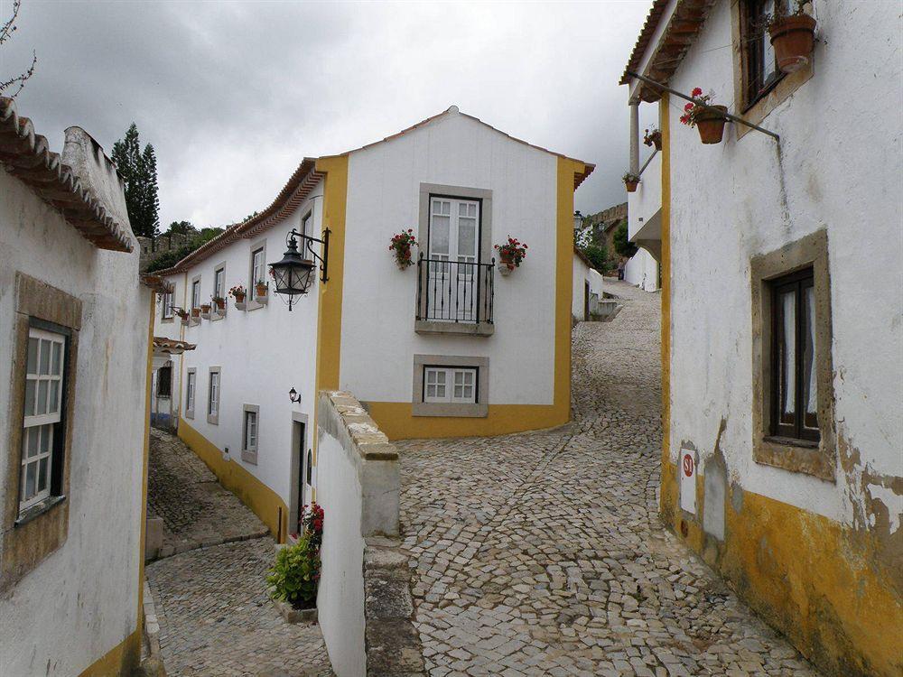 Casa De S. Thiago Do Castelo Hotell Óbidos Exteriör bild
