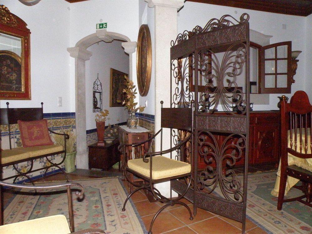 Casa De S. Thiago Do Castelo Hotell Óbidos Exteriör bild